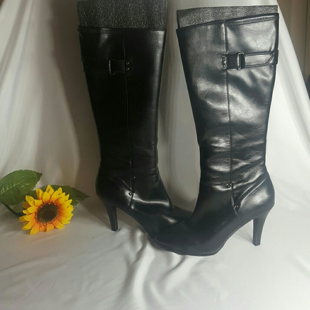 Jasmine Black Worthington High Boot..3 1\2 Inches.